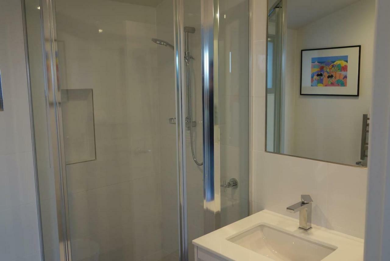 The Loft @ Bay Of Fires Seascape Apartment Binalong Bay Bagian luar foto