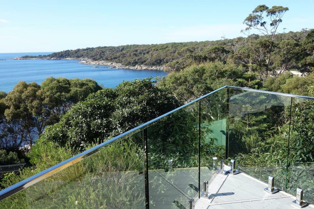 The Loft @ Bay Of Fires Seascape Apartment Binalong Bay Bagian luar foto